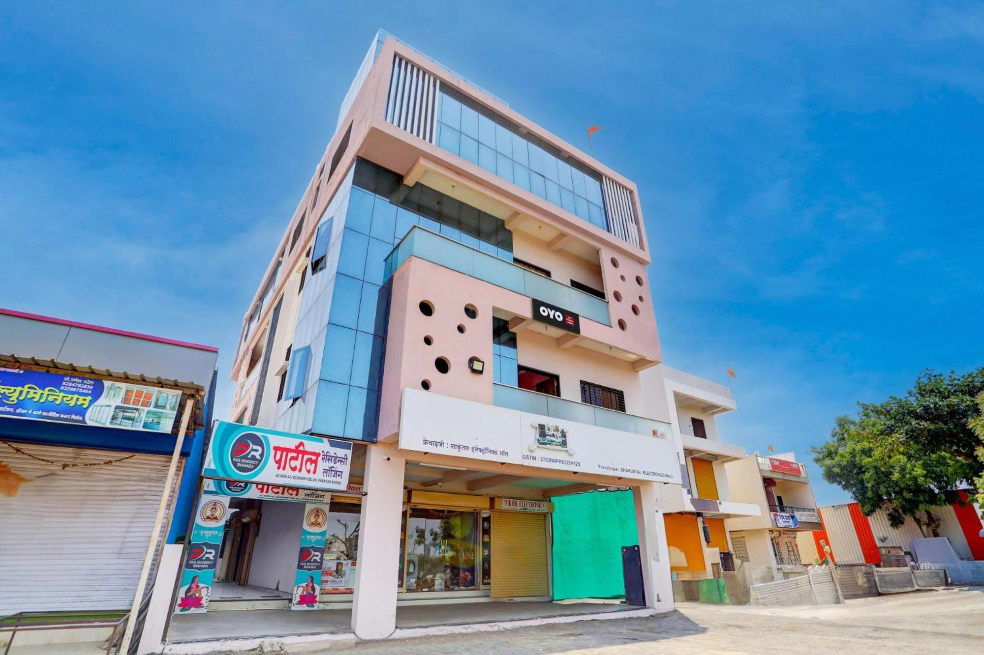 Hotel O Patil Residency Lodging Shahada Exterior foto