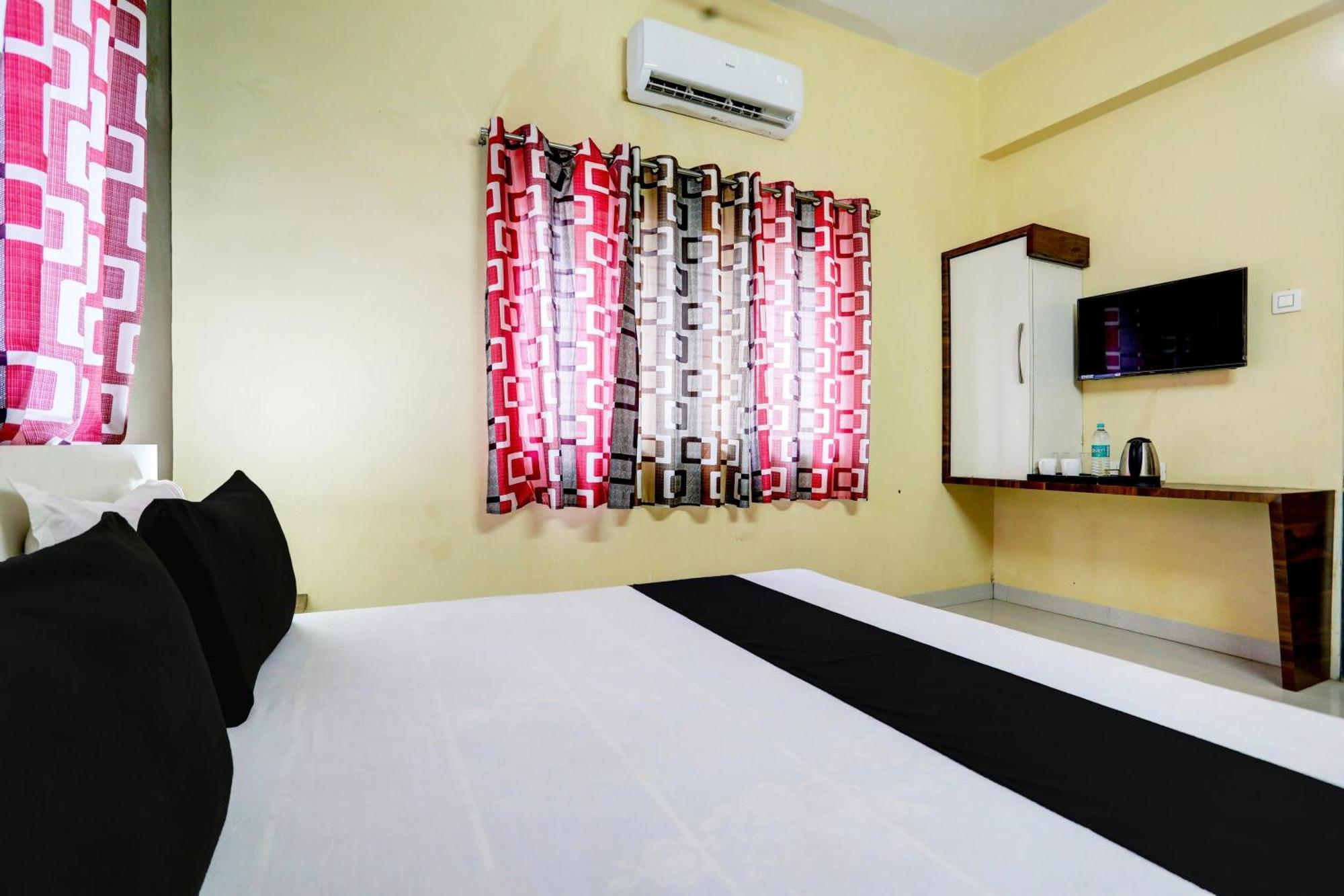 Hotel O Patil Residency Lodging Shahada Exterior foto
